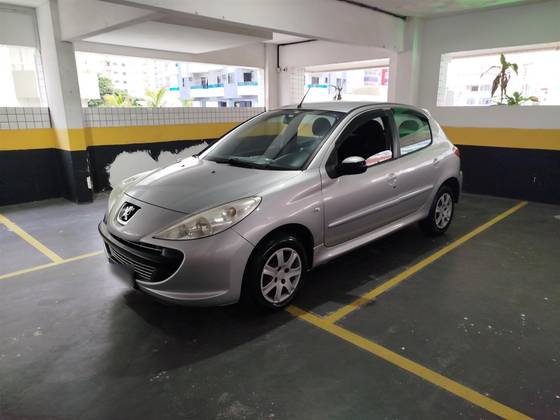 PEUGEOT 207 1.4 XR 8V FLEX 4P MANUAL